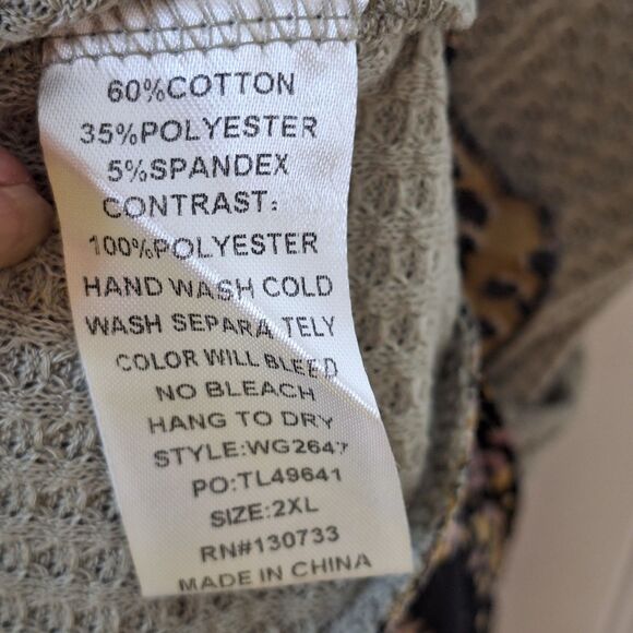 Umgee Womens 2XL Sleeveless Thermal Knit‎ Top Mixed Media Boho Tie Neck Ruffle - Picture 8 of 8